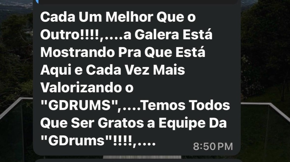 Mensagem de um músico contando como usa o GDrums